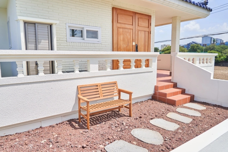 Lodgment Description Image