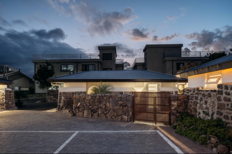 Lodgment Description Image