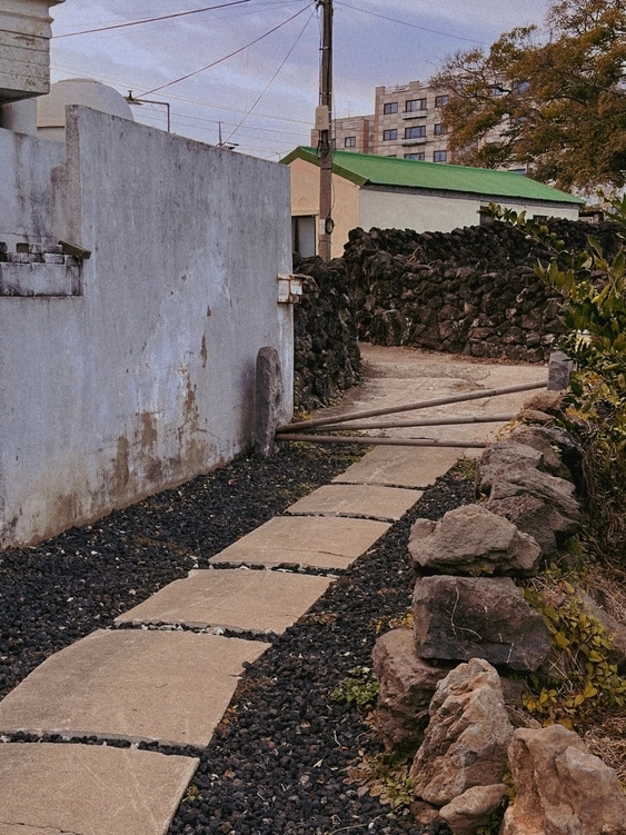 Lodgment Description Image
