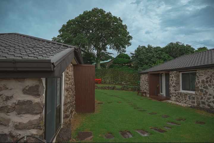 Lodgment Description Image