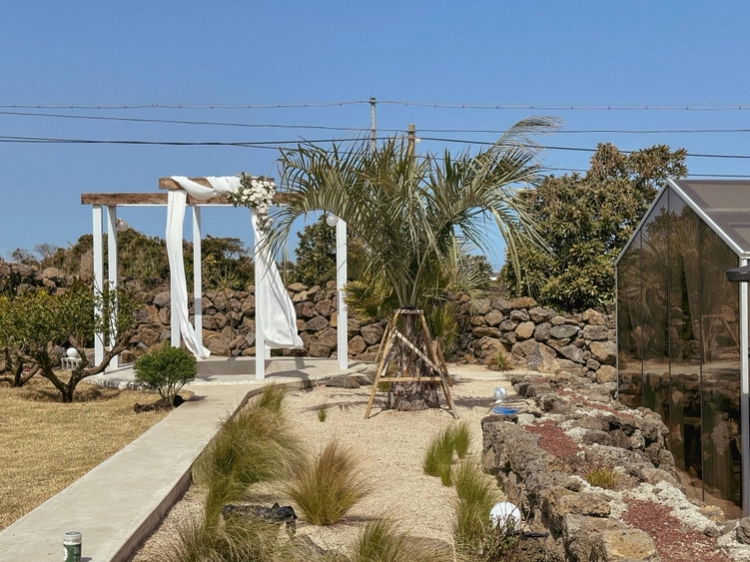 Lodgment Description Image