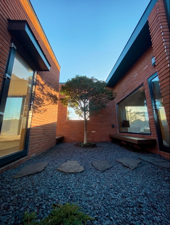 Lodgment Description Image