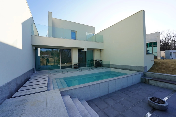 Lodgment Description Image
