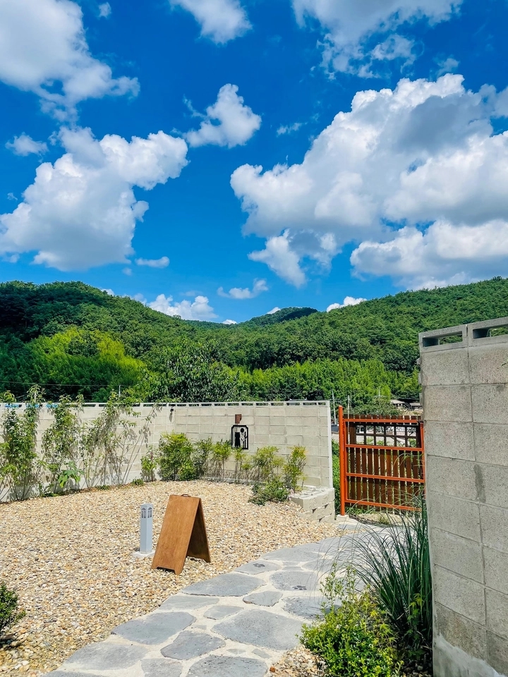 Lodgment Description Image