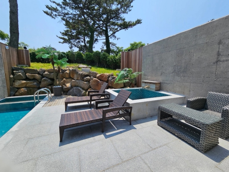 Lodgment Description Image