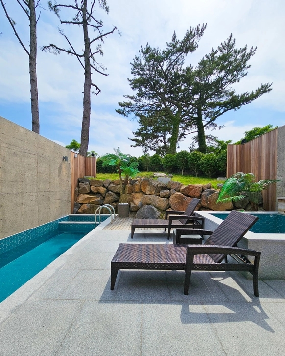 Lodgment Description Image