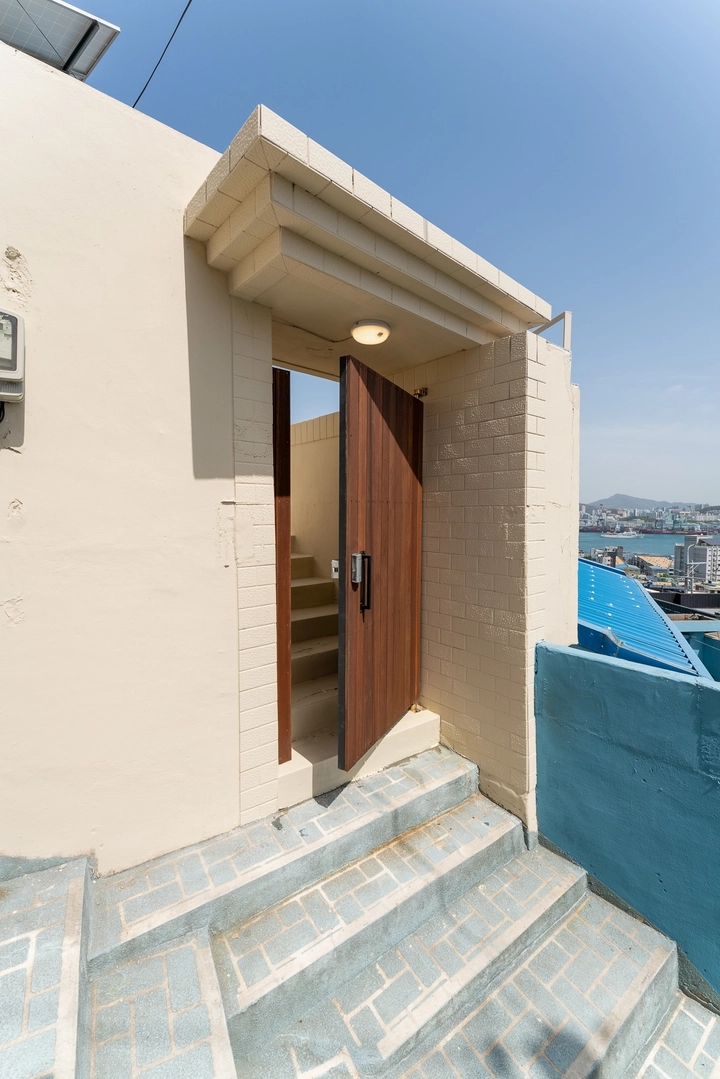 Lodgment Description Image